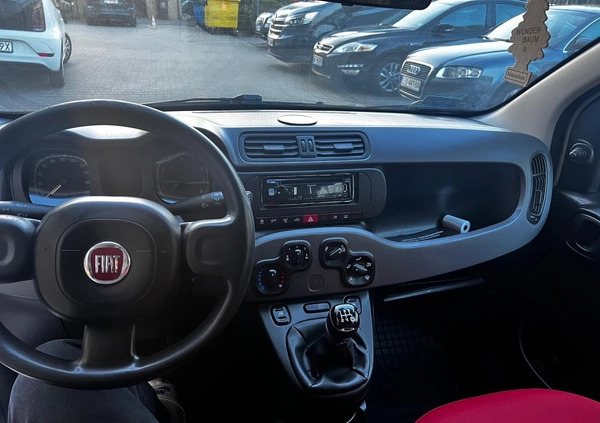Fiat Panda cena 19678 przebieg: 201000, rok produkcji 2016 z Warszawa małe 121